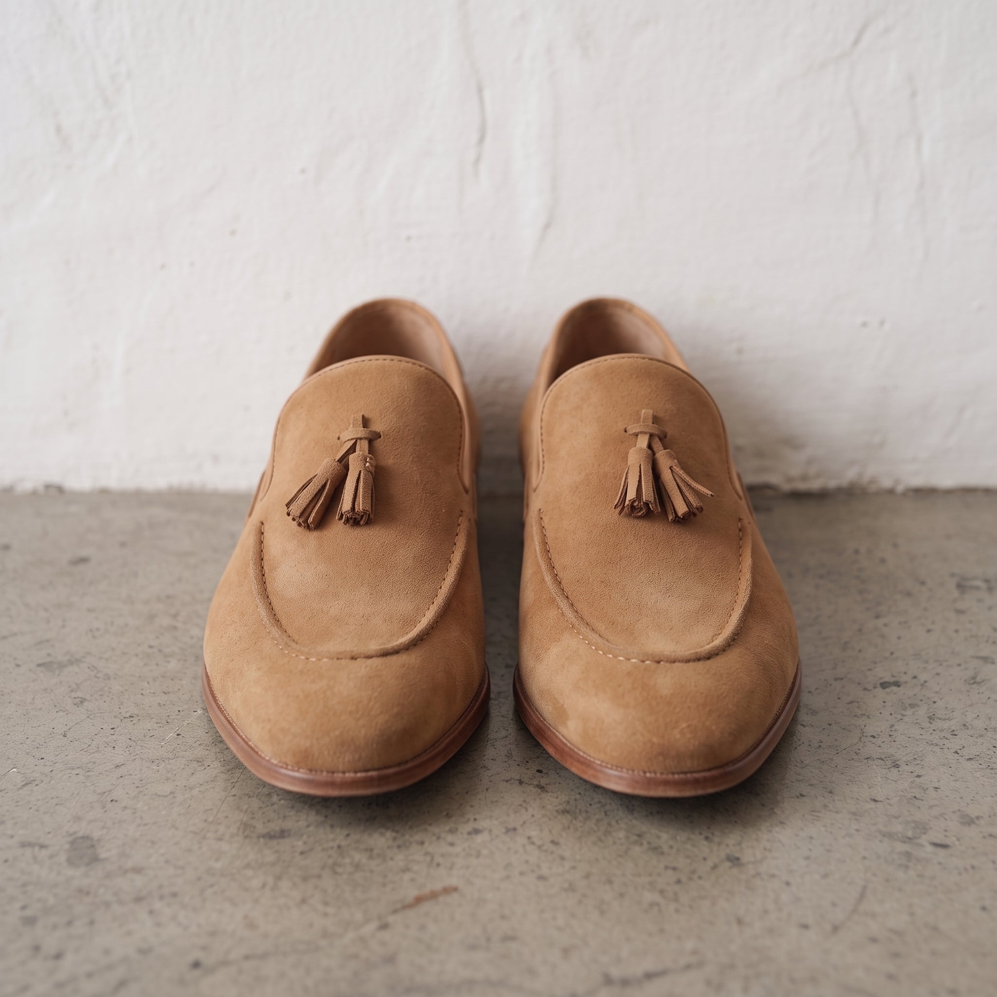 Men's Tan Apron-Toe Suede Tassel Loafers — Dorking