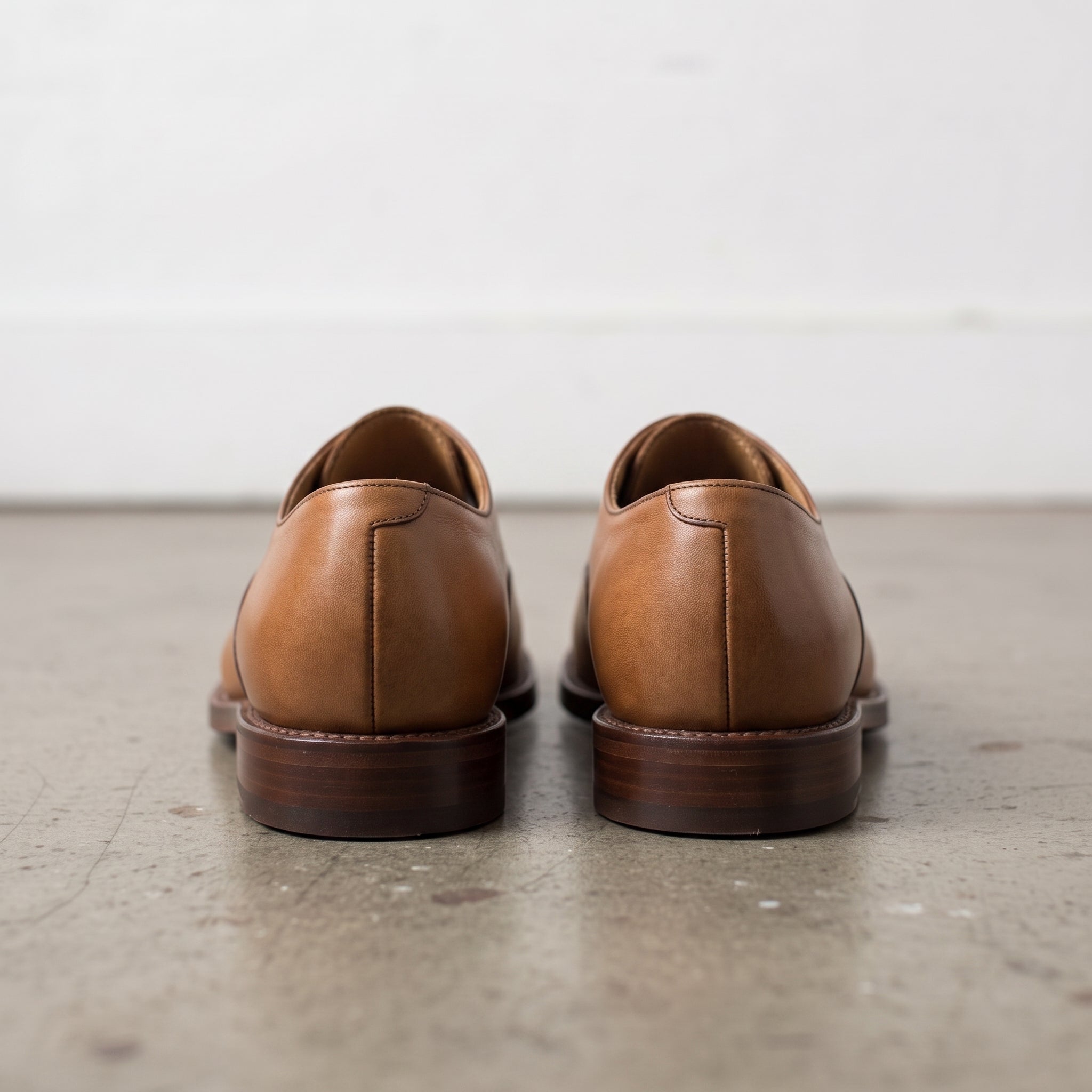Men's Tan Cap-Toe Leather Oxfords — Estcourt