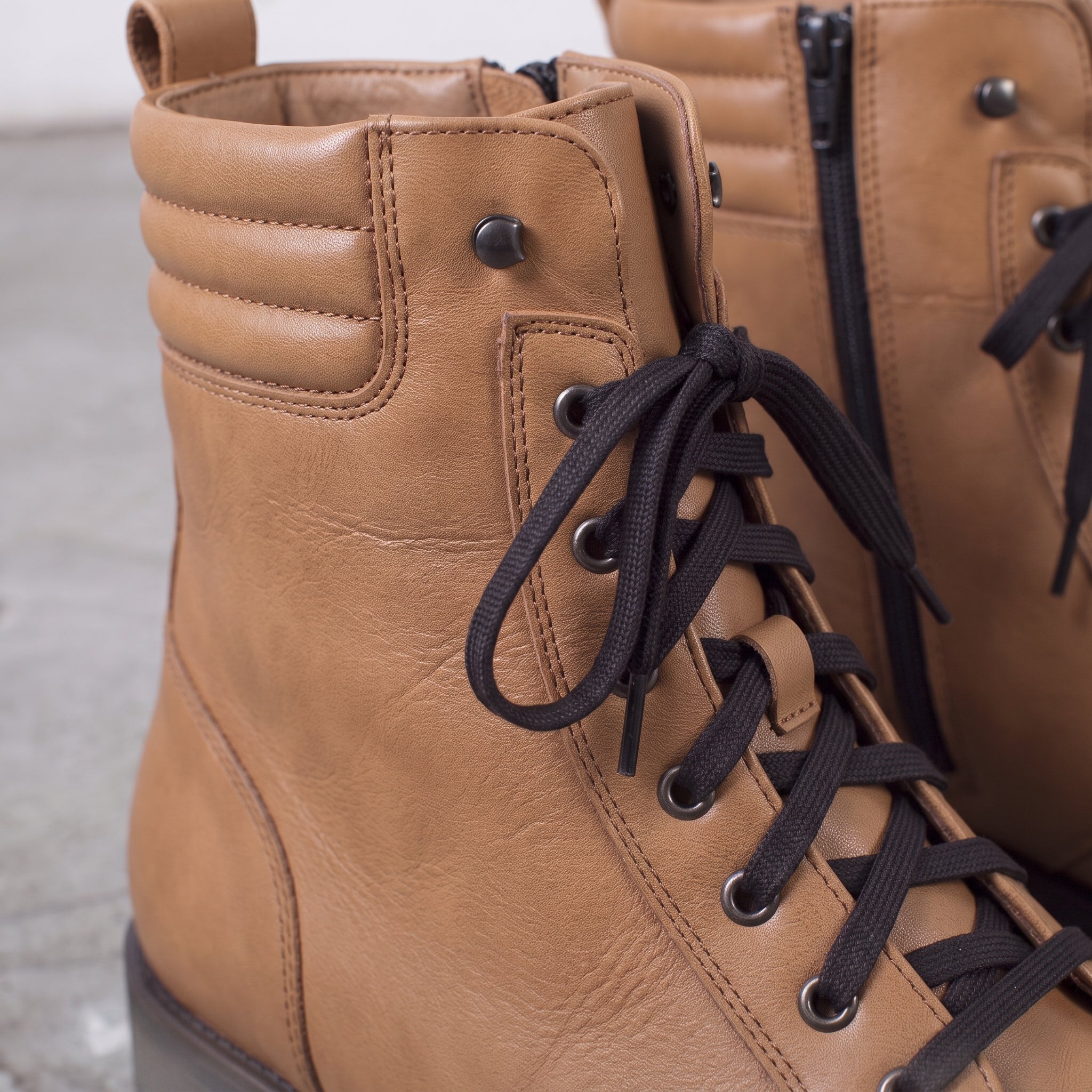 Men's Tan Cap-Toe Leather Combat Boots — Storey