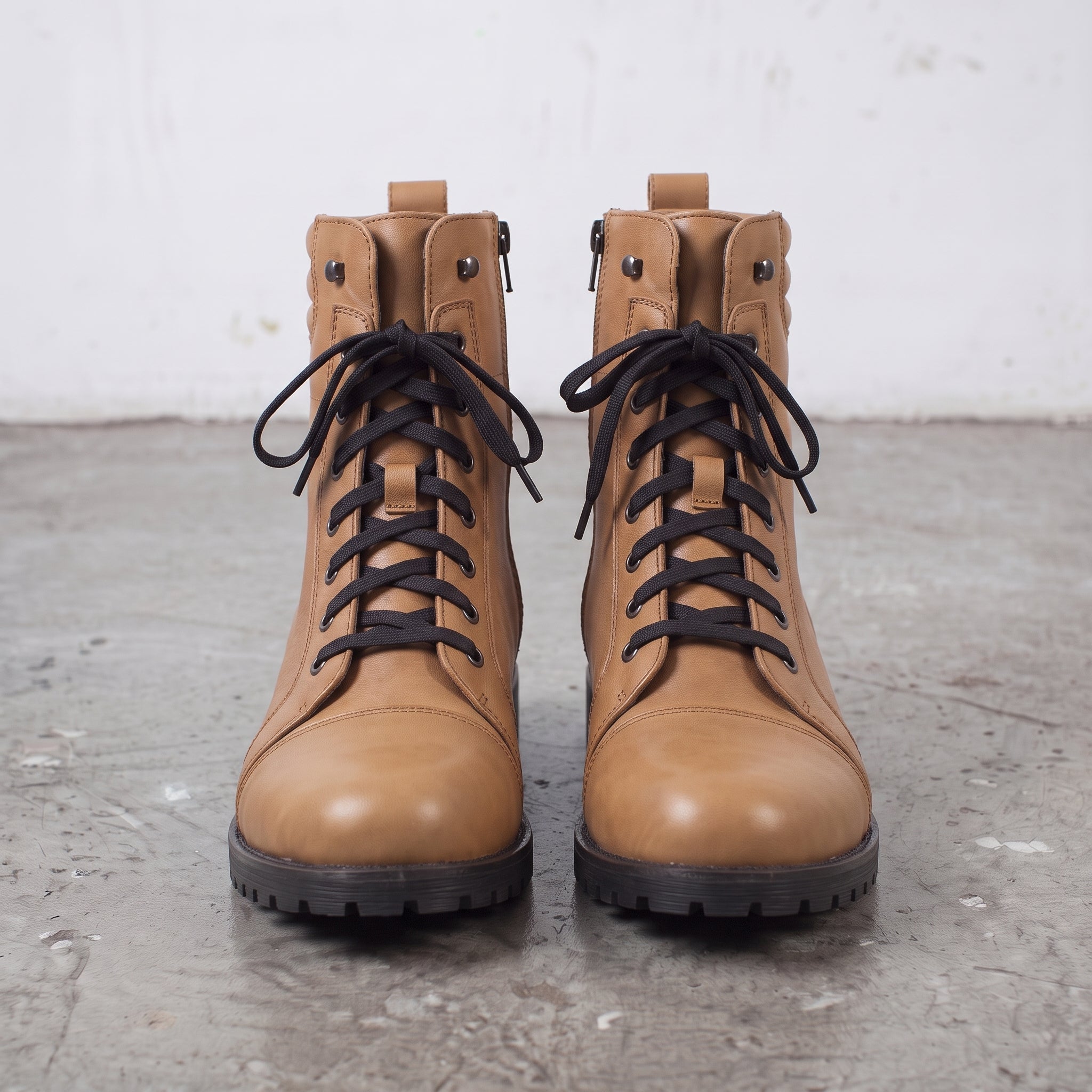 Men's Tan Cap-Toe Leather Combat Boots — Storey
