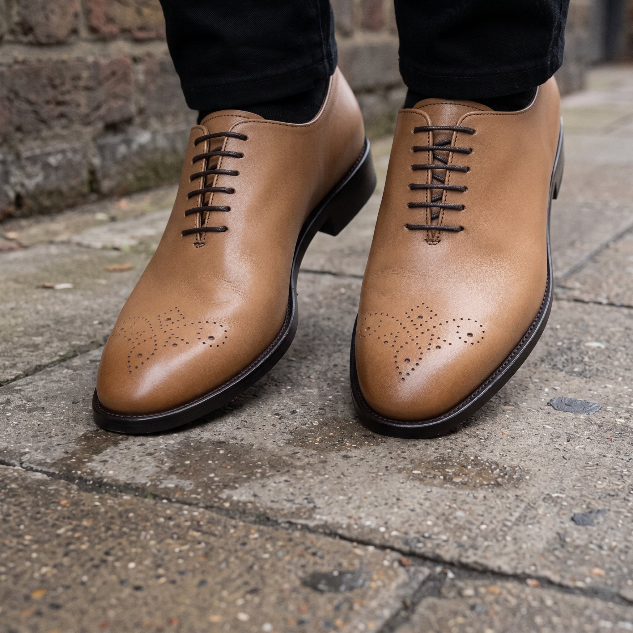 Men's Tan Medallion-Toe Leather Oxfords — Norton
