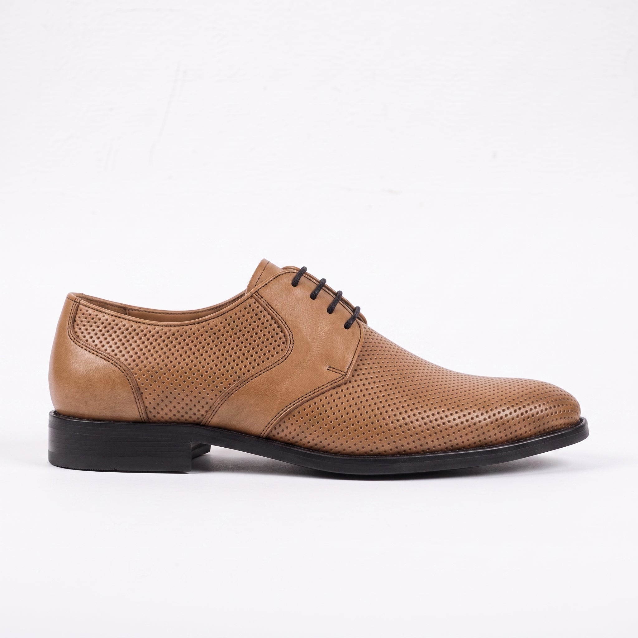 Men's Tan Perforated Leather Derby Shoes — Ingham