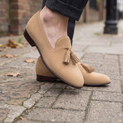 Men's Tan Plain-Toe Suede Tassel Loafers — Beaconsfield