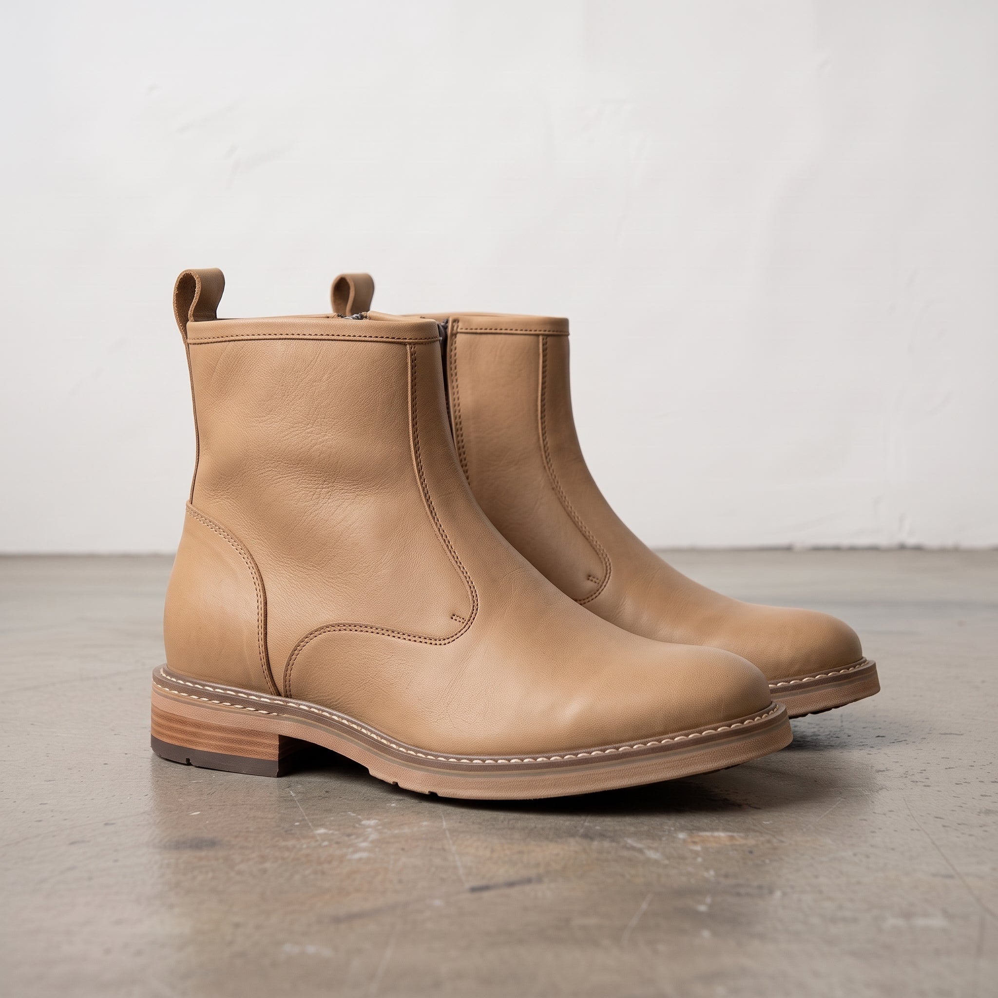 Men's Tan Plain-Toe Leather Ankle Boots — Flindell