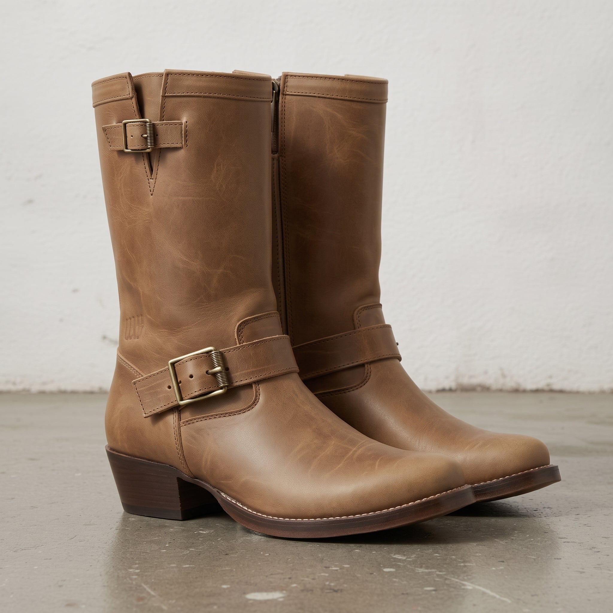 Men's Tan Plain-Toe Leather Biker Boots — Aylesham