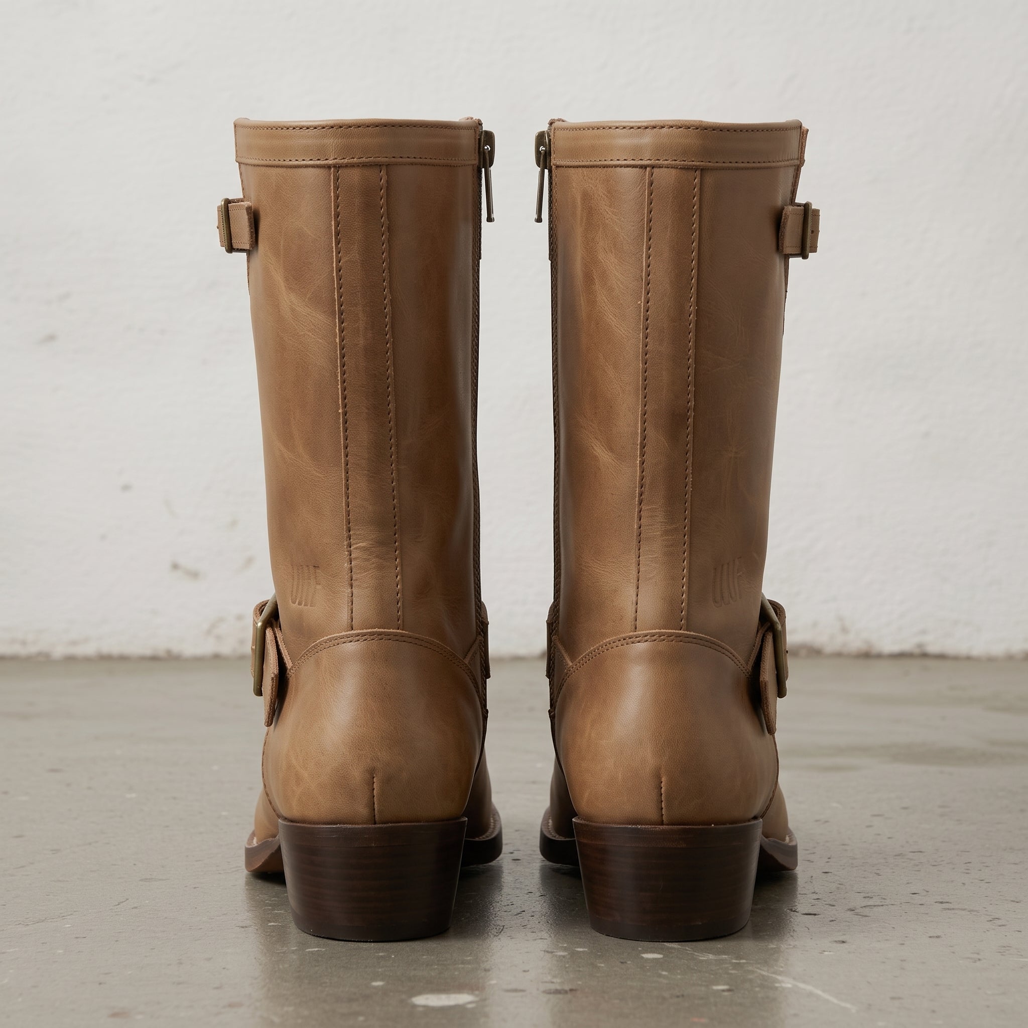 Men's Tan Plain-Toe Leather Biker Boots — Aylesham