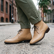 Men's Tan Plain-Toe Leather Chukka Boots — Hornsey