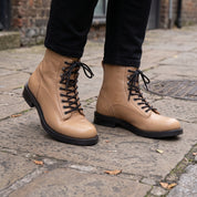 Men's Tan Plain-Toe Pebbled Leather Lace-Up Boots — Ledbury