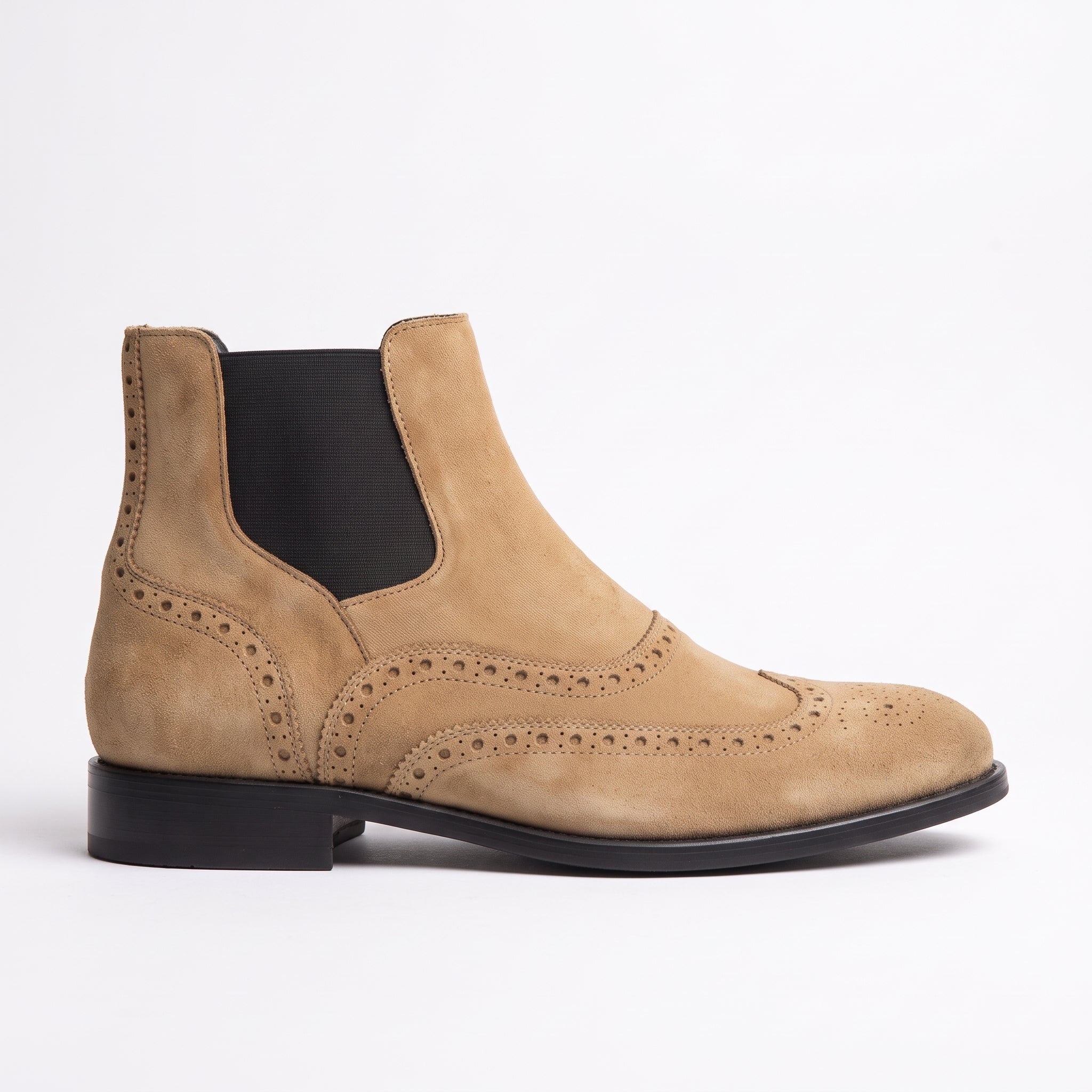 Men's Tan Wingtip Suede Chelsea Boots — Biddestone