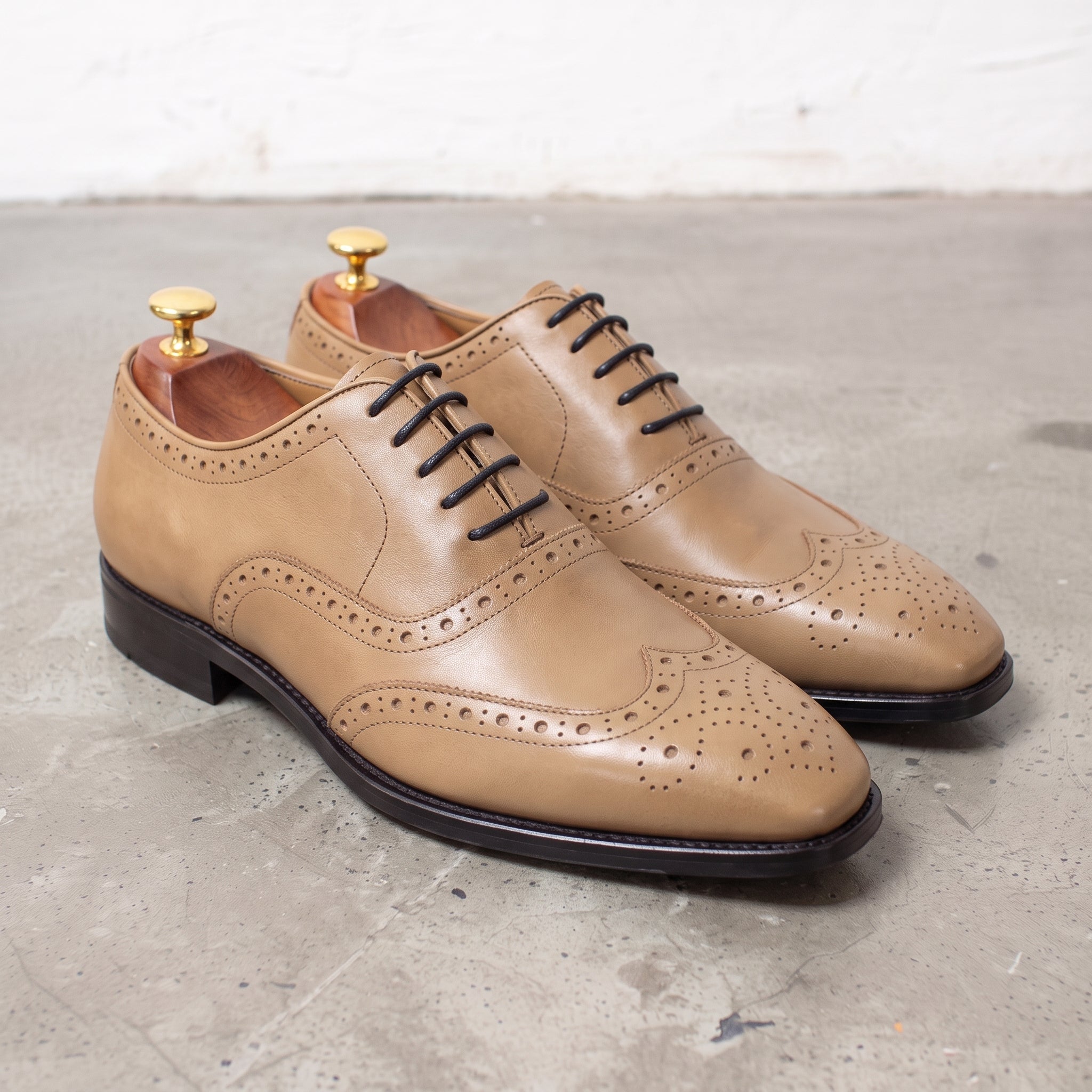 Men's Tan Wingtip Leather Brogues — Cranmore