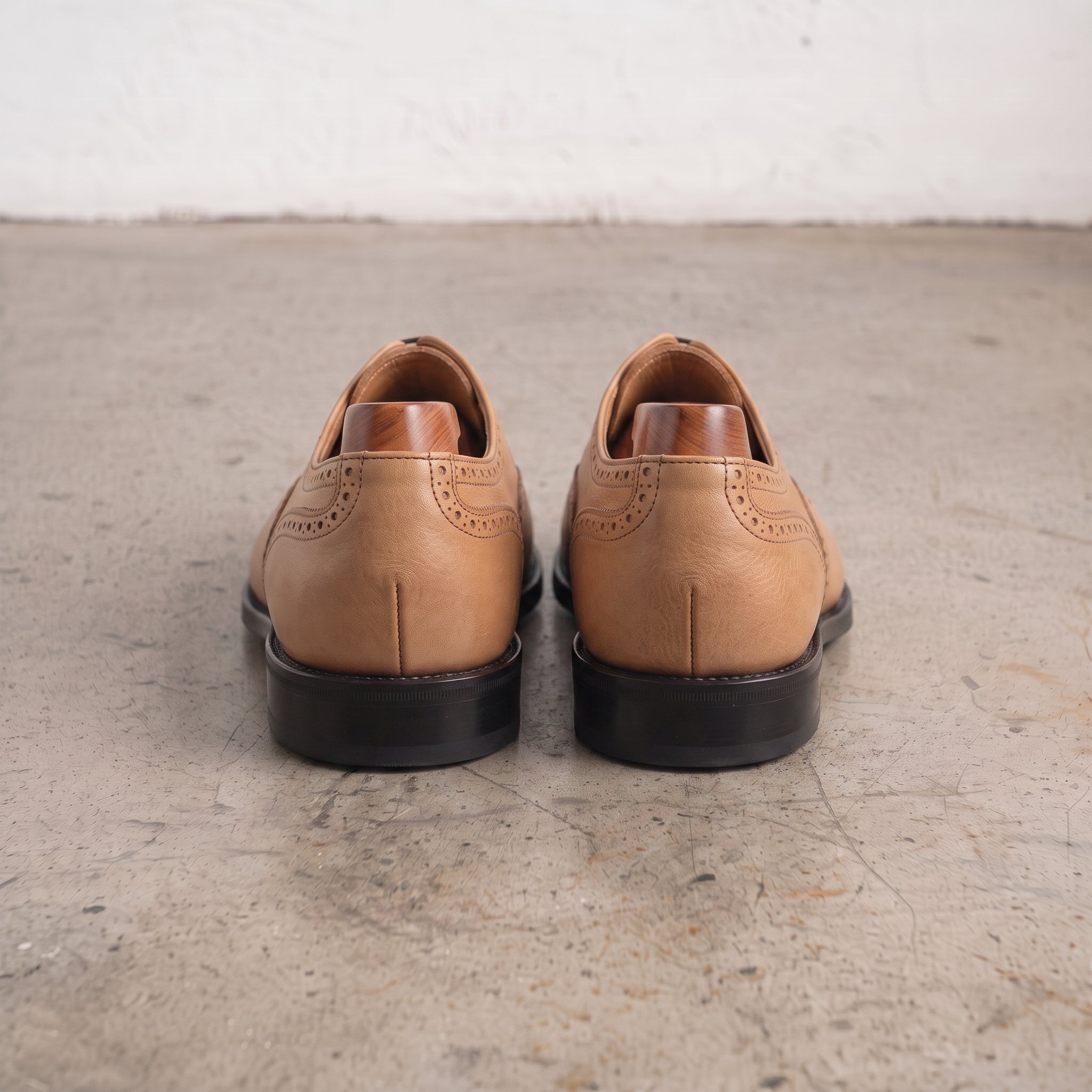 Men's Tan Wingtip Leather Oxfords — Amerton