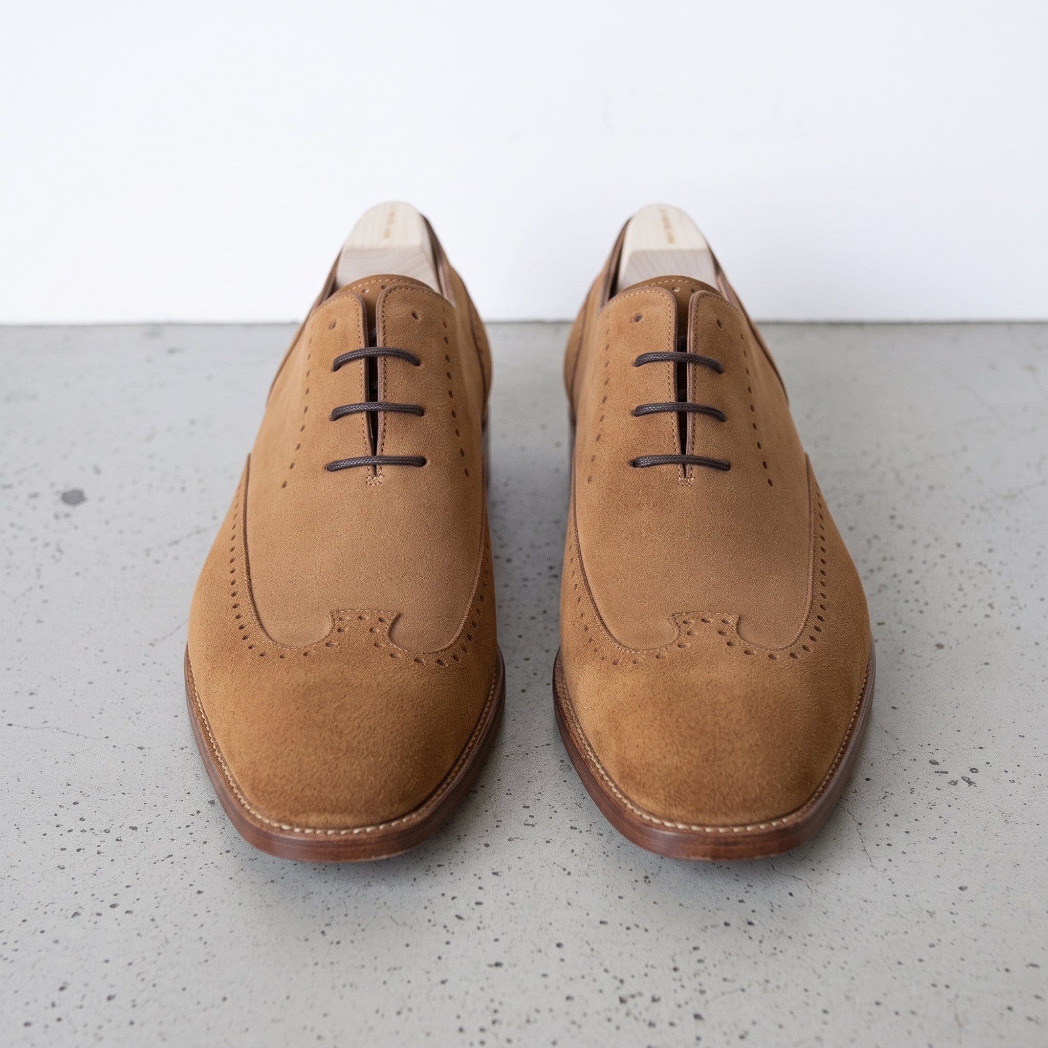 Men's Tan Wingtip Suede Oxford Shoes — Burlington