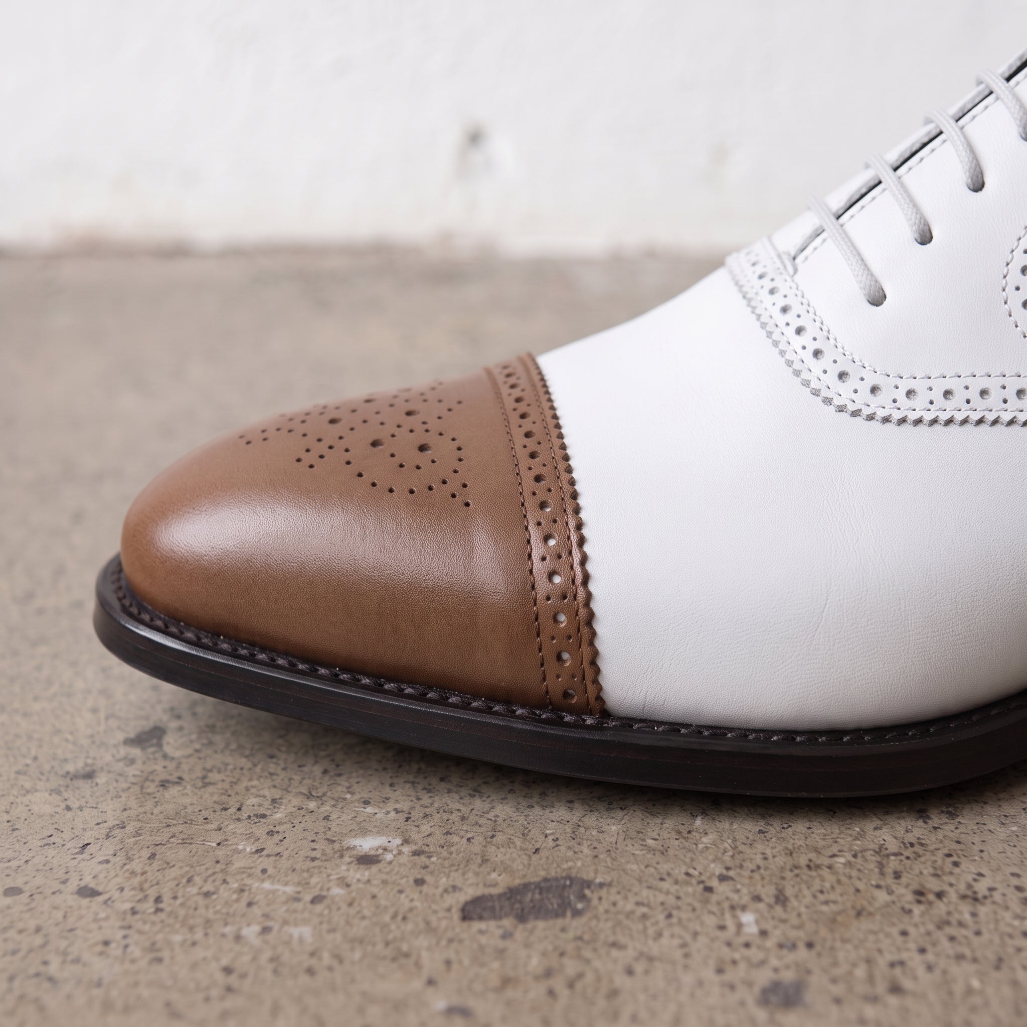 Men's White and Brown Cap-Toe Spectator Leather Oxfords — Craven