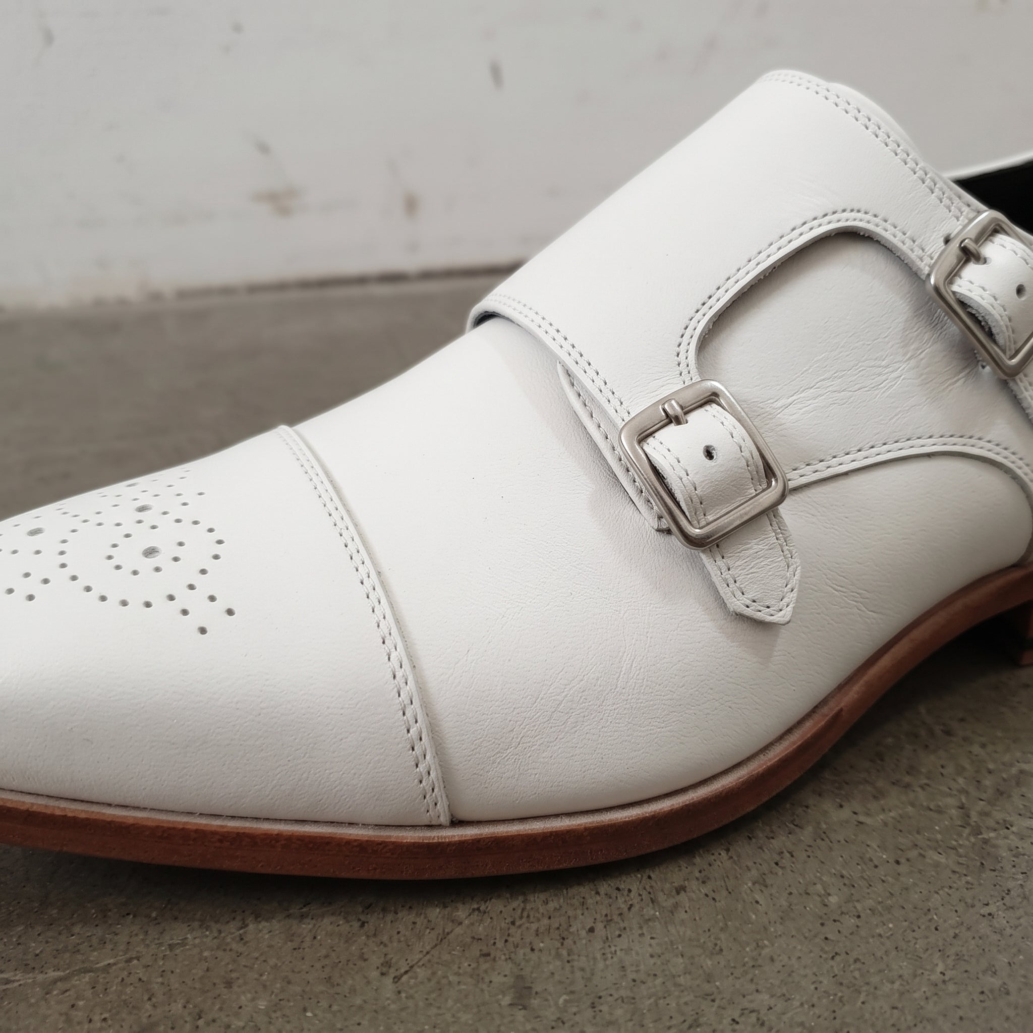 Men's White Cap-Toe Leather Double Monk Strap Shoes — Ardleigh