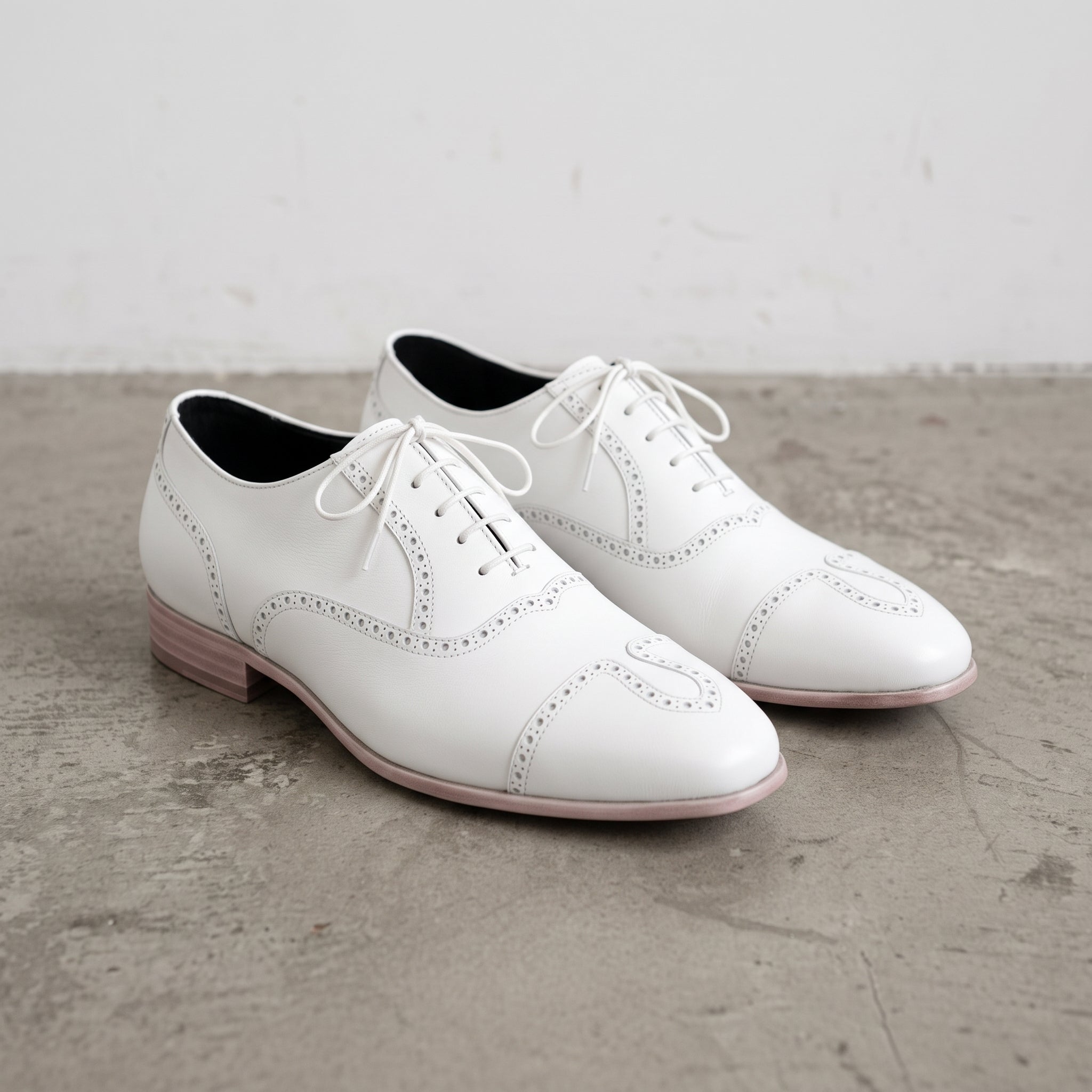 Men's White Wingtip Leather Oxfords — Herford