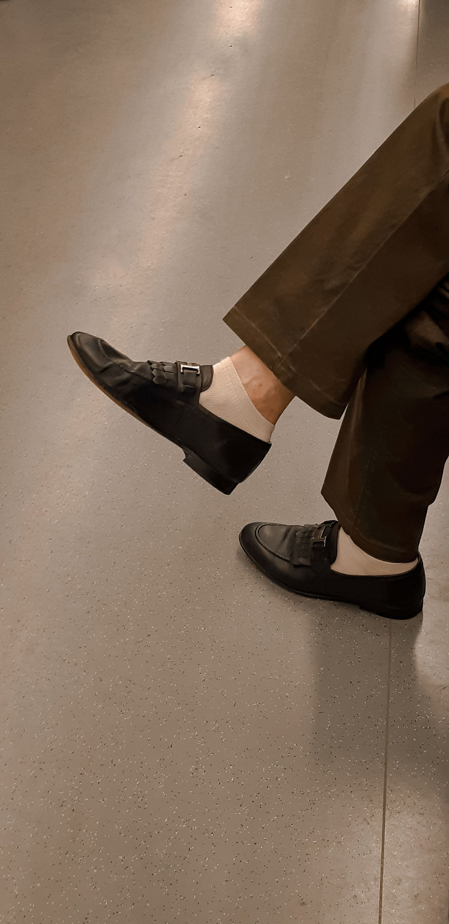 Why Your Shoe Size Is Not Enough to Tell Us Whether a Shoe Will Fit