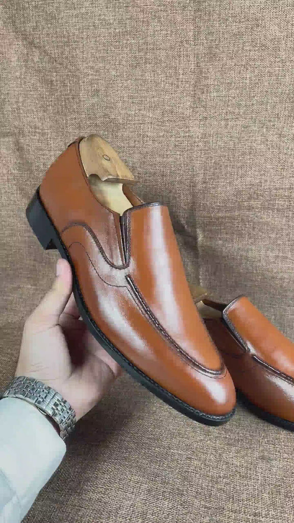 fallback text for a video