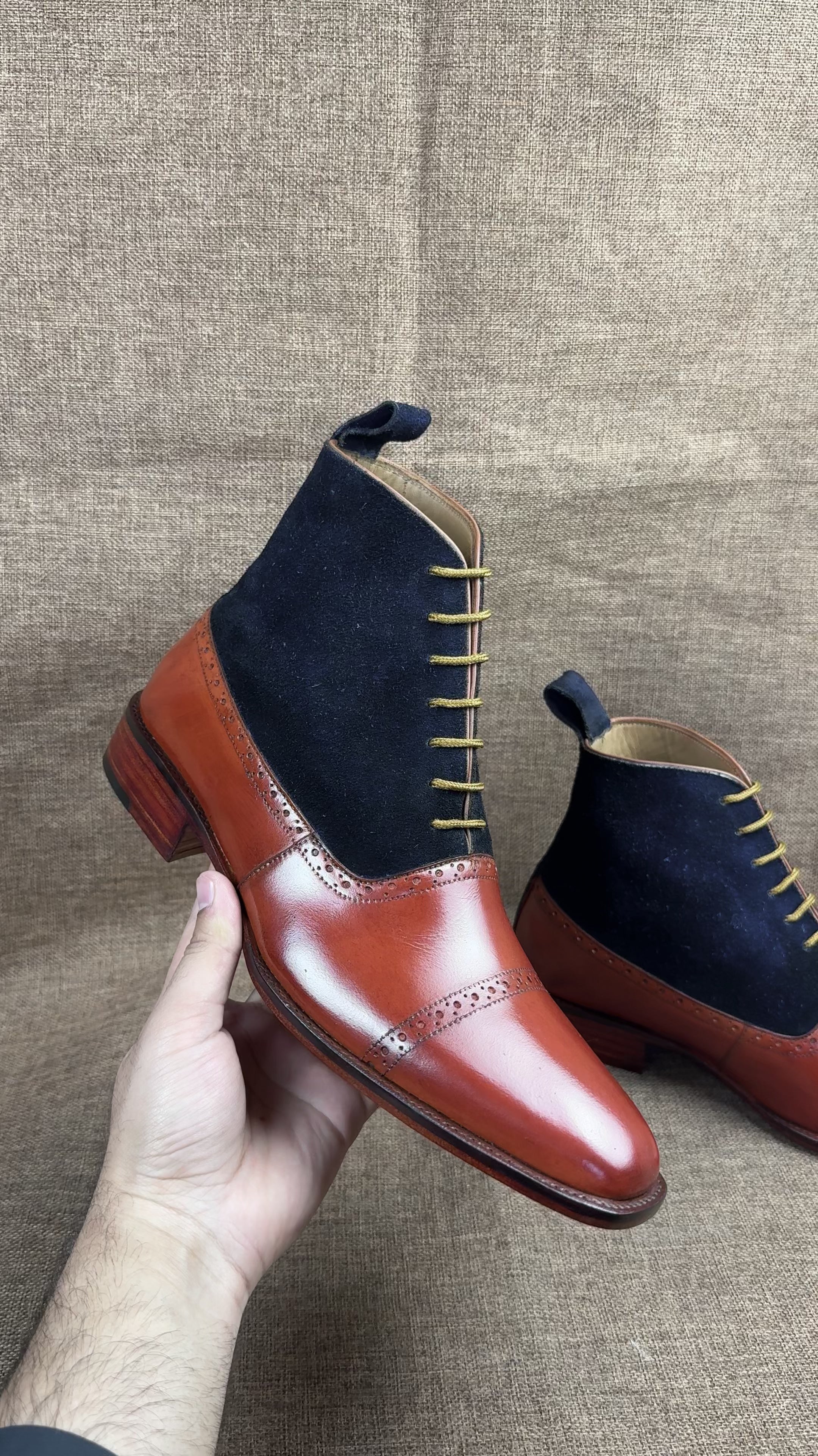 Men's Two Tone Oxford Brogue Ankle Boots in Tan and Blue