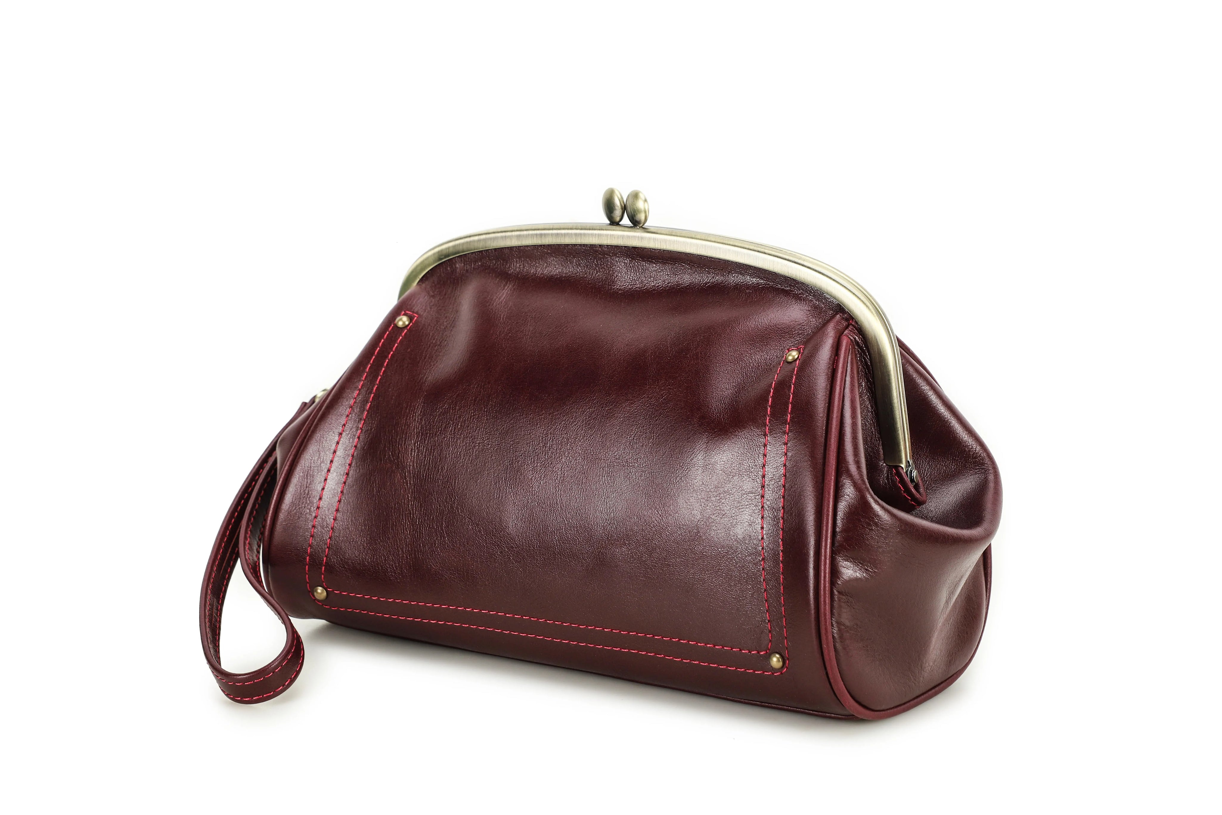 Women's Green Pebbled Leather Clutch Bag — Atchley