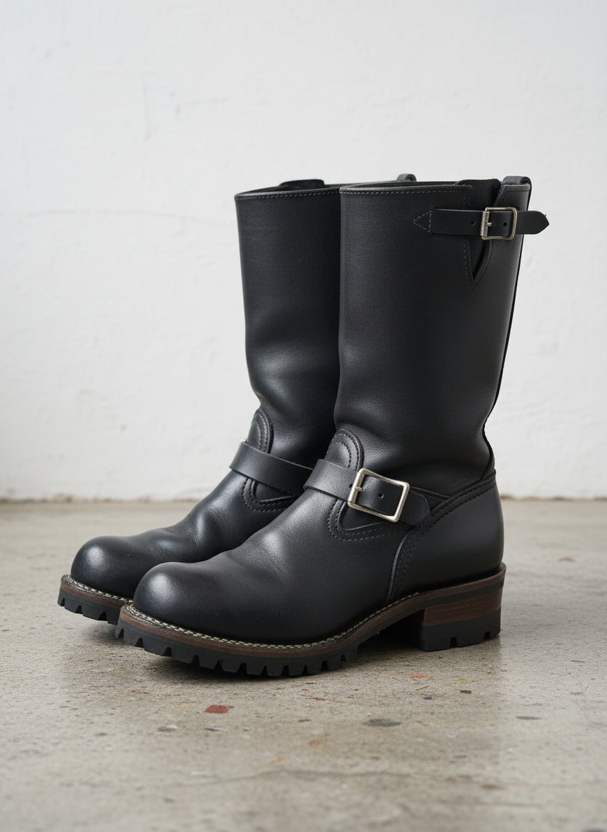 Rider boots for men, Handmade Mens black biker leather boot Motorcycle boot - angle-view-showing-depth