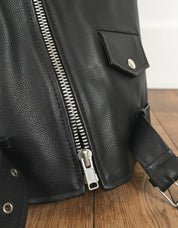 close-up-zipper-hardware of product