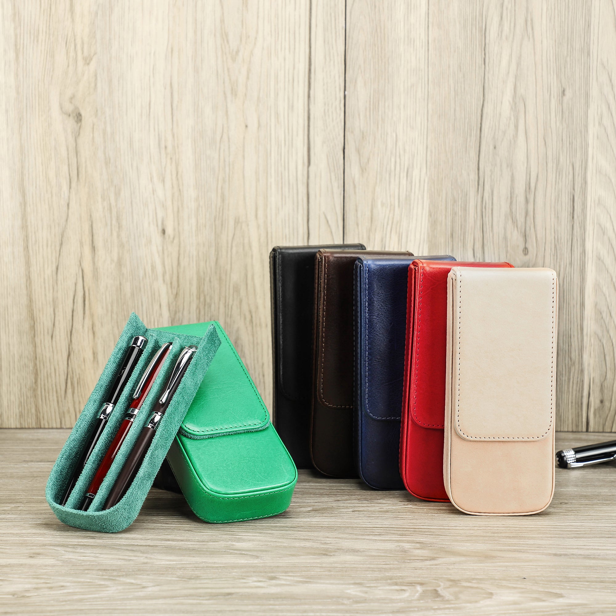 Vintage Magnetic Flap Leather Pen Case for Luxury Office & School Supplies